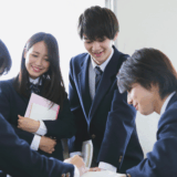 オーストラリア大学入学のための国際カリキュラム比較：AP・IB・Aレベル・SAT